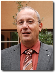 Herr Pfahler, Schulamtsdirektor